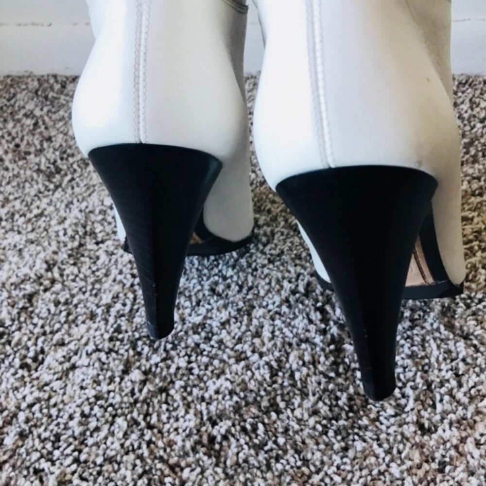Bally White Leather Boots Size 7.5 - Picture 4 of 8